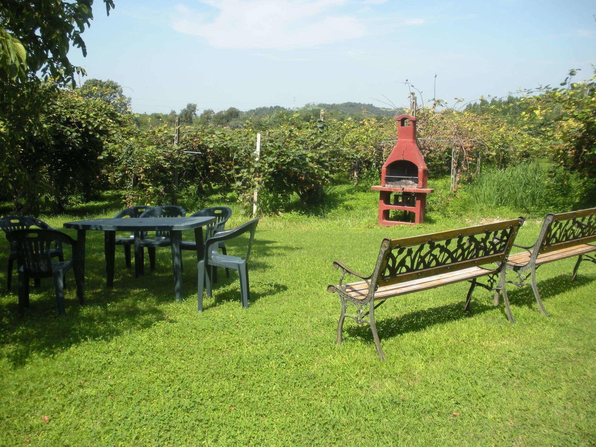 Agriturismo Gardenali Volta Mantovana Exterior photo